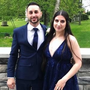 Meet your Posher, Melissa-may